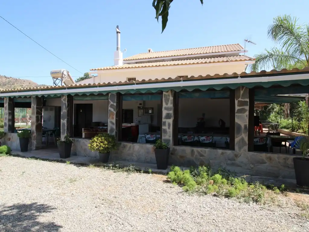 Casa o xalet en venda en Álora amb Aire condicionat, Jardí privat i Terrassa