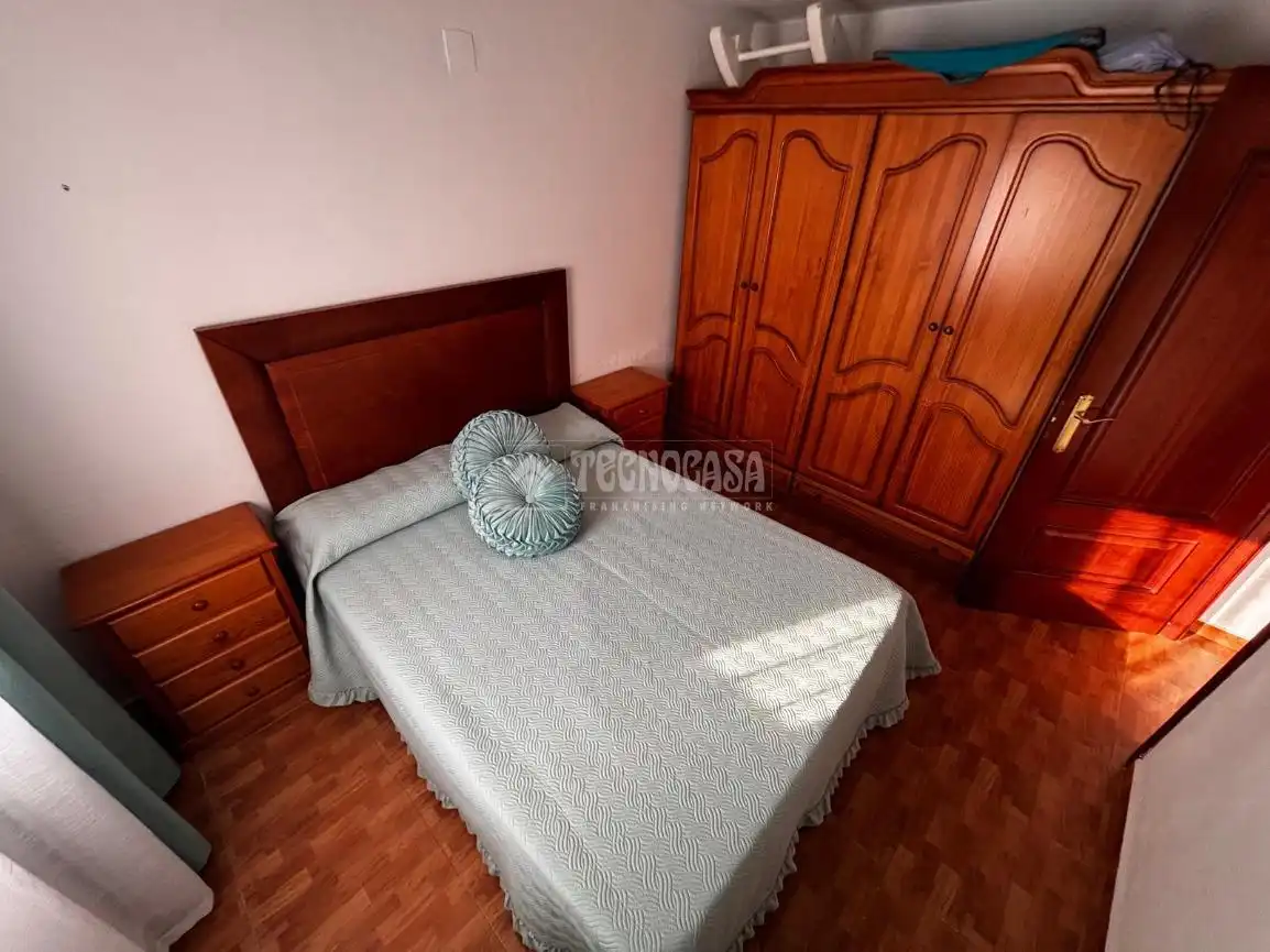 Dormitori de Casa o xalet en venda en Badajoz amb Aire condicionat i Terrassa