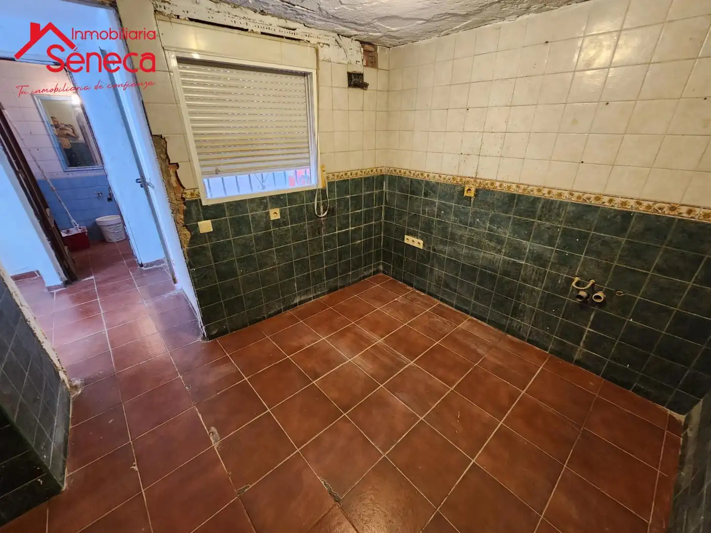 Cuina de Casa adosada en venda en Córdoba amb Terrassa