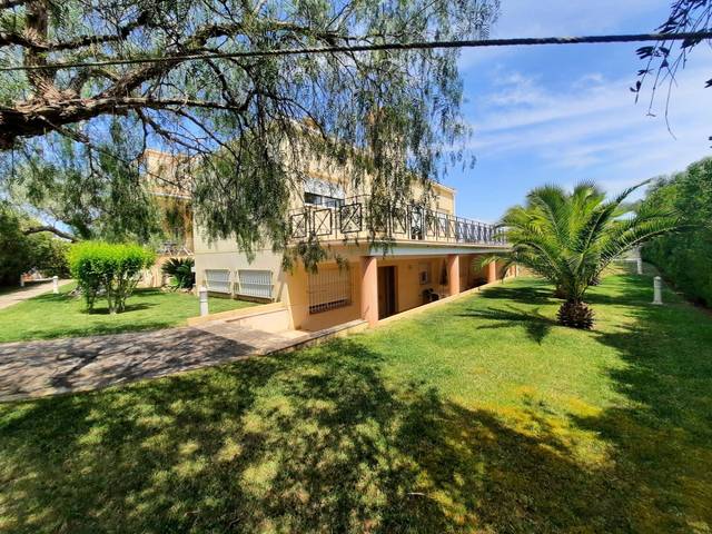 Casa-chalet en Venta en Las Atalayas - Urmi - Cerro de Mar