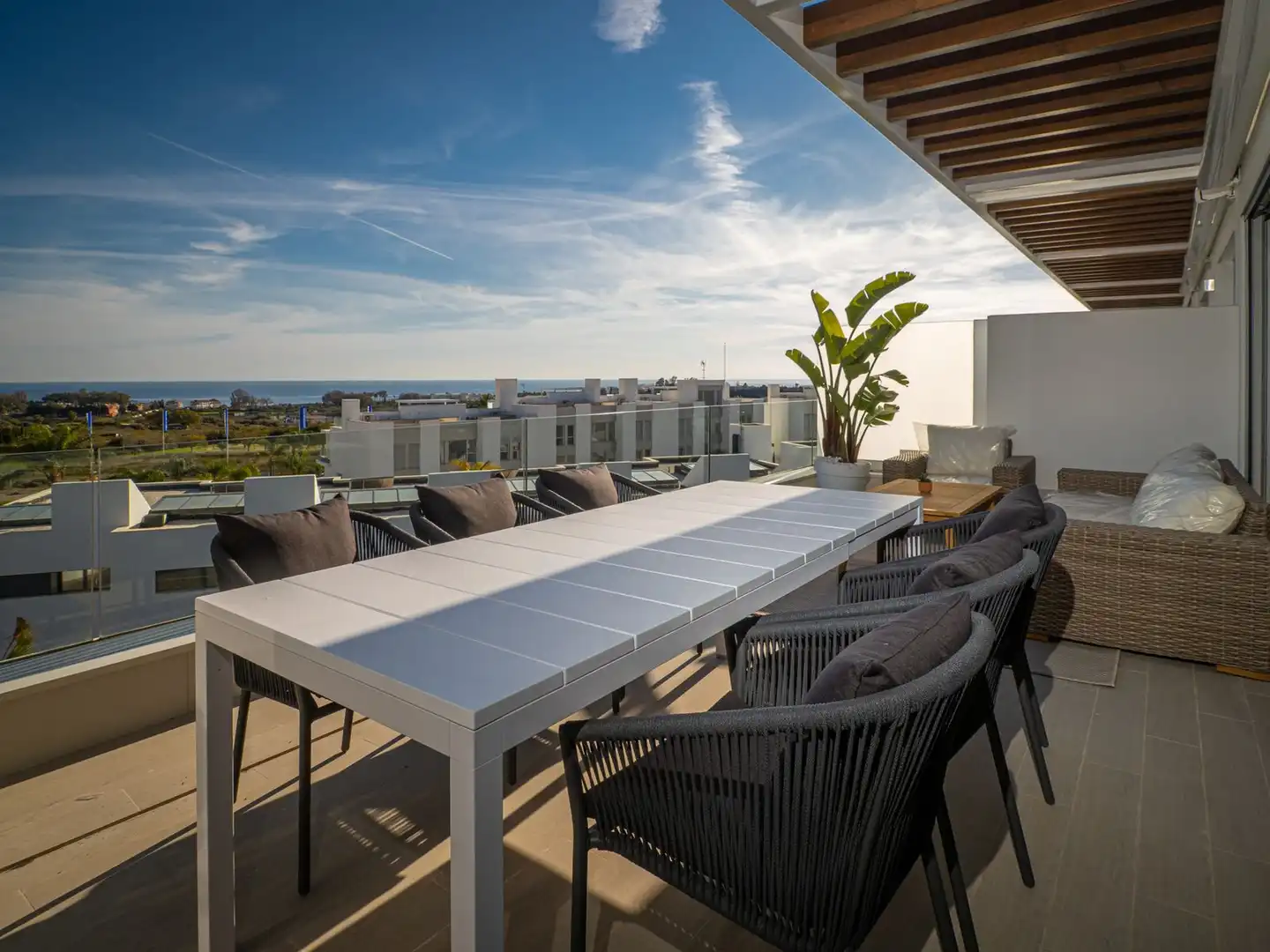 Terraza de Ático de alquiler en Estepona con Aire acondicionado, Terraza y Trastero