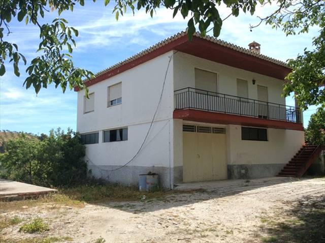 Casa-chalet en Venta en Av Quinto Centenario                               en Fornes