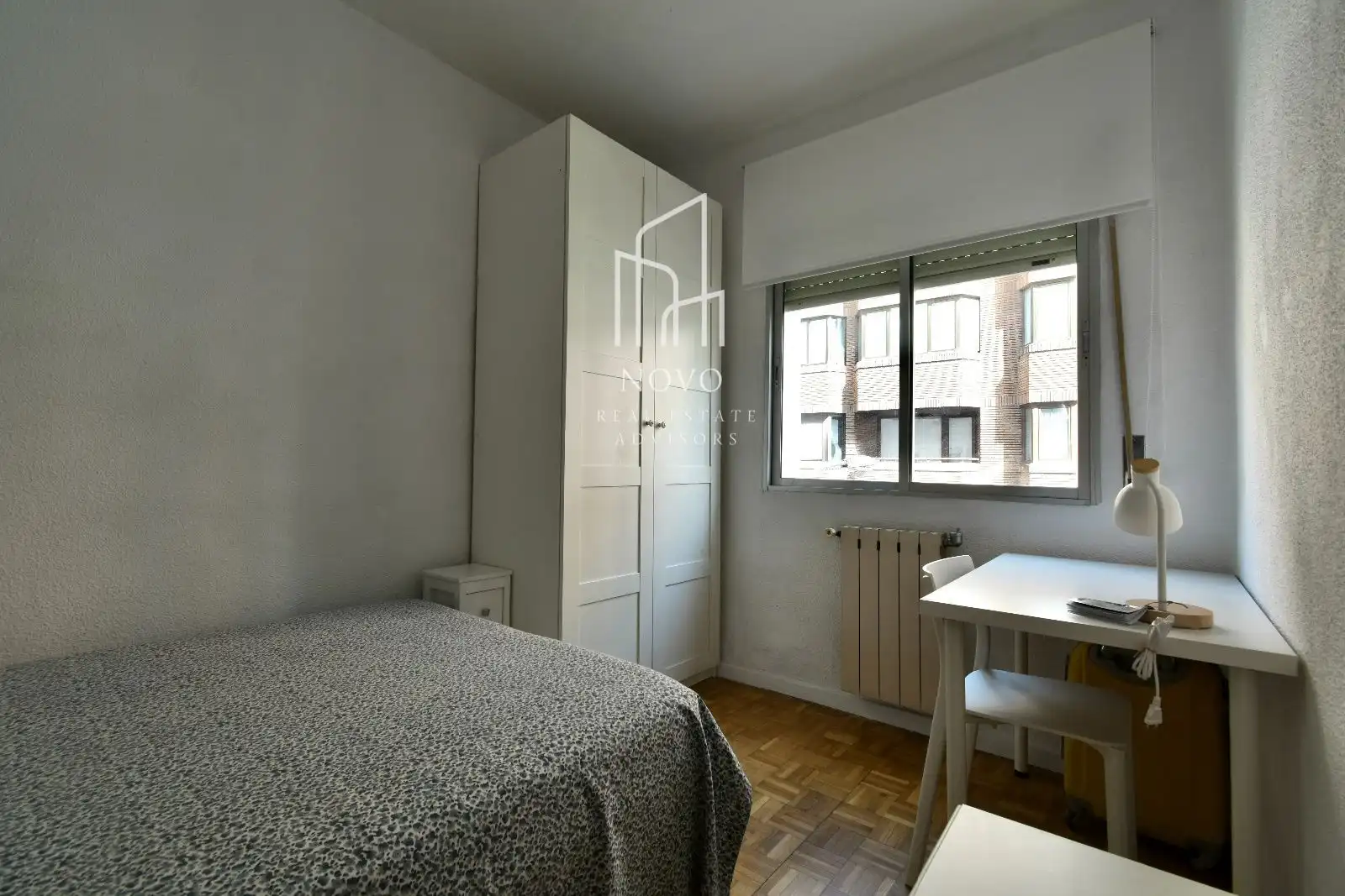 Habitación de Piso de alquiler en Madrid con Aire acondicionado, Calefacción y Amueblado