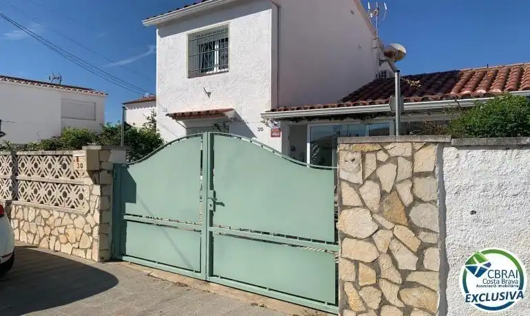 Casa amb piscina en venda a Calle DE LA PUNTA DE LA FERRERA 5, imagen 3