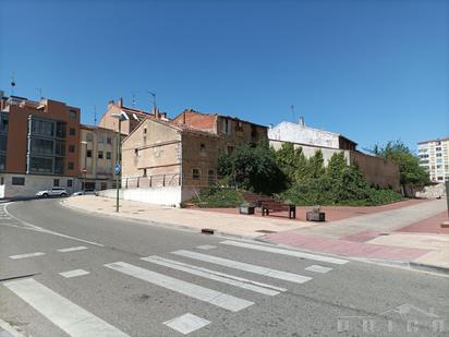 Exterior view of Single-family semi-detached for sale in Burgos Capital