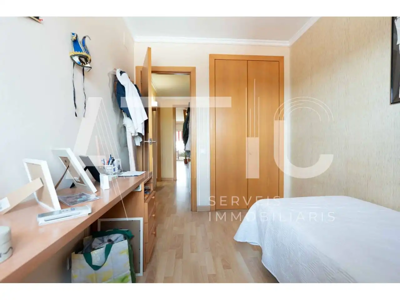 Habitación de Piso en venta en Sabadell con Aire acondicionado, Calefacción y Parquet