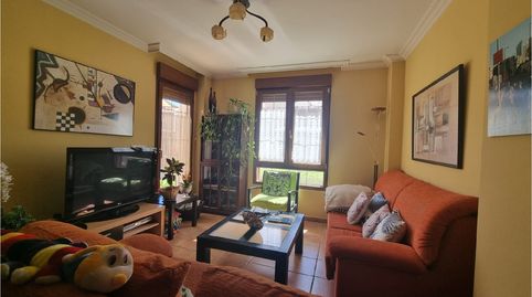 Foto 4 de Casa o chalet en venta en C Clavel, Villamuriel de Cerrato, Palencia