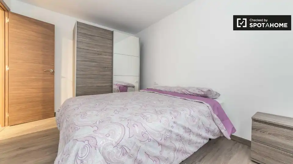 Habitación en Trinitat