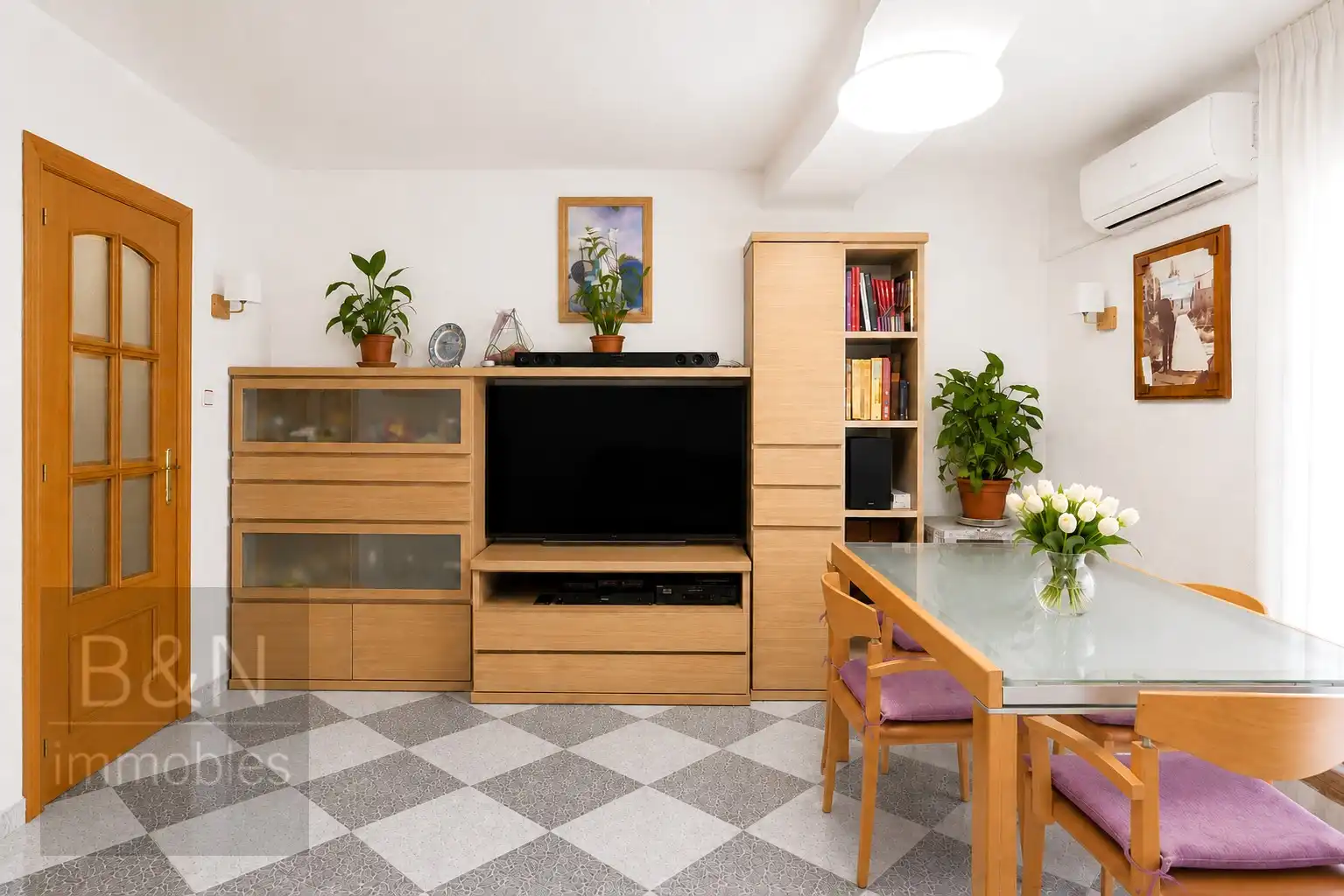 Sala d'estar de Pis en venda en Terrassa amb Aire condicionat i Calefacció