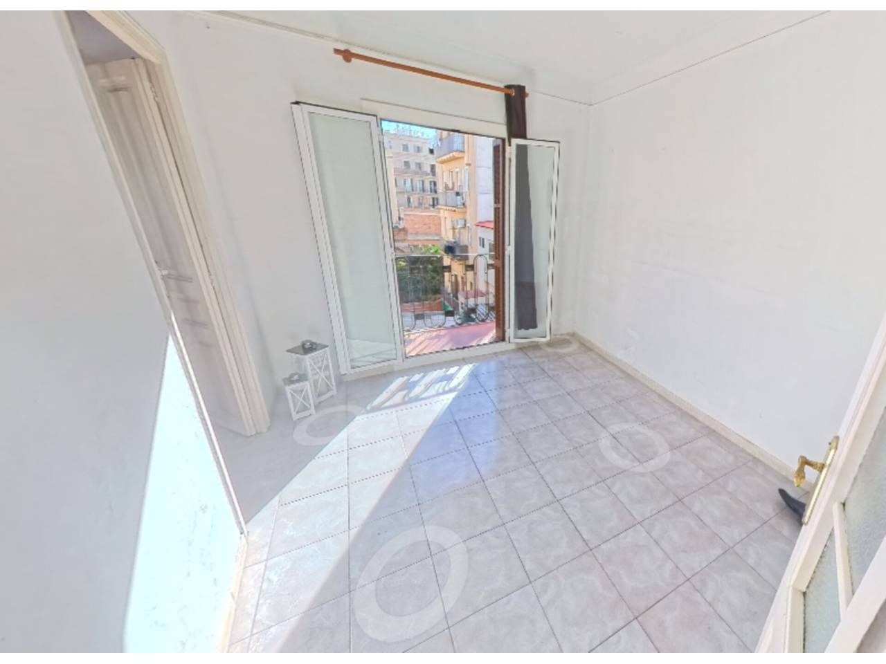 Bedroom of Flat for sale in  Barcelona Capital  with Balcony
