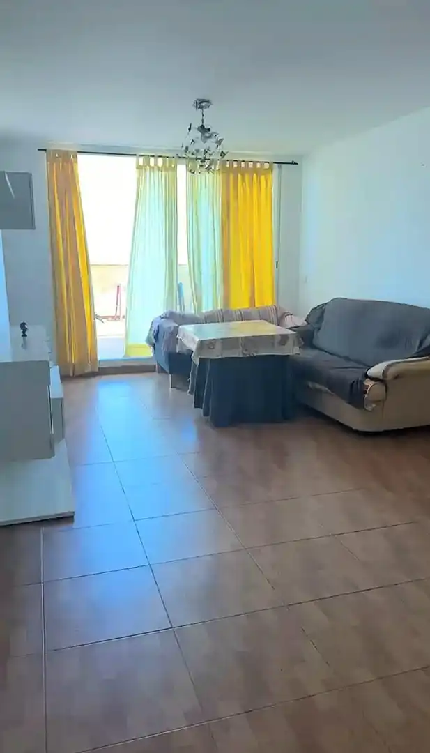 Sala d'estar de Pis en venda en Torremolinos amb Aire condicionat i Terrassa