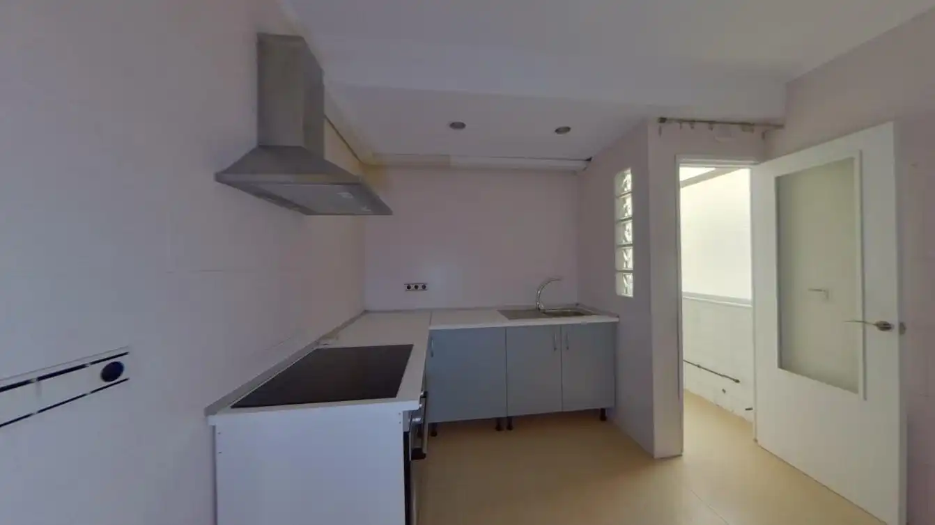 Cocina de Piso en venta en Murcia con Aire acondicionado
