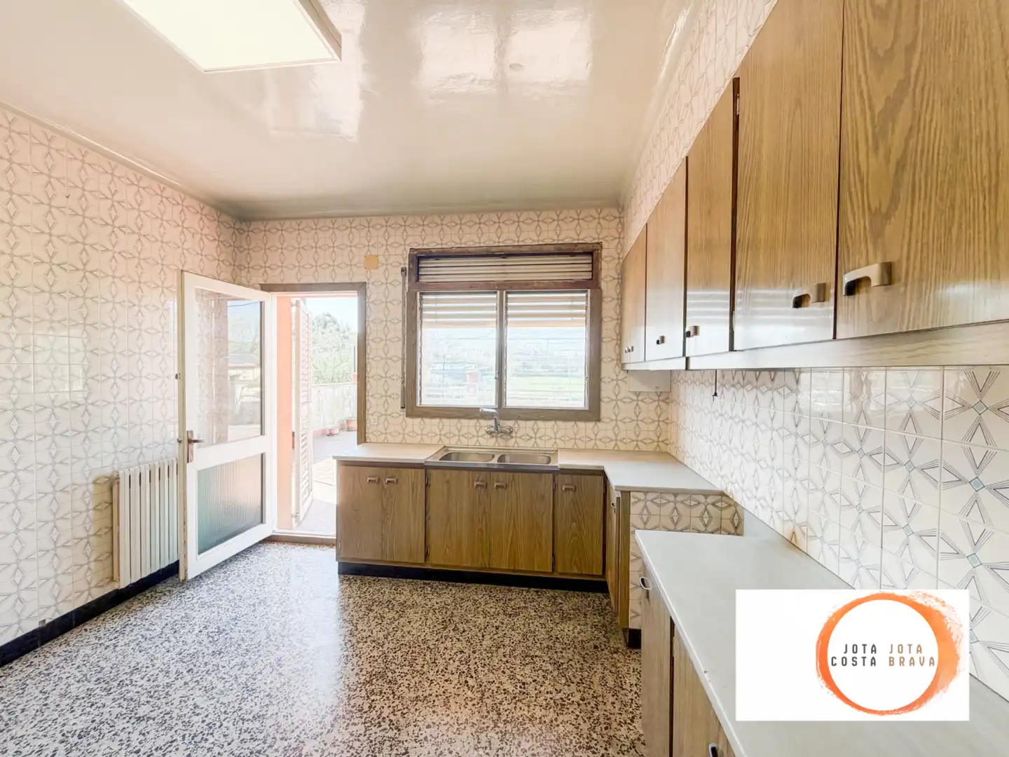 Casa amb terrassa en venda a Sarrià de Ter, imagen 8