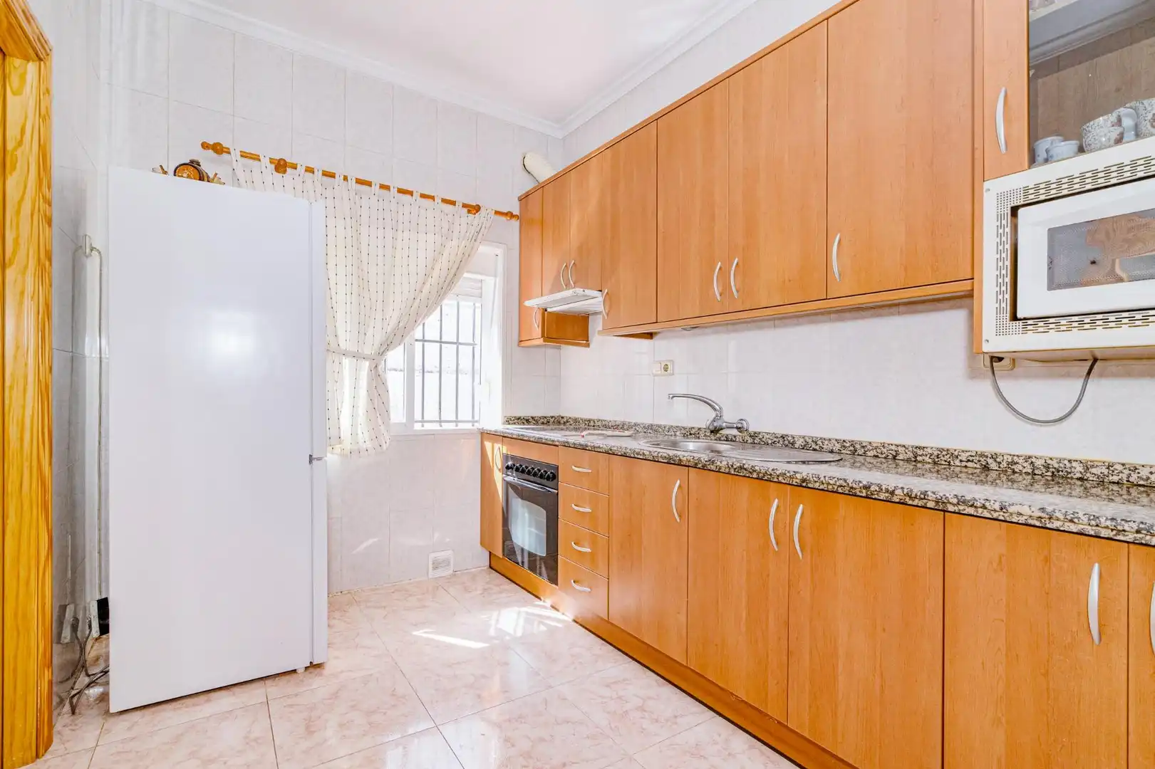 Casa con jardín en venta en Calle SANTA BARBARA, imagen 9