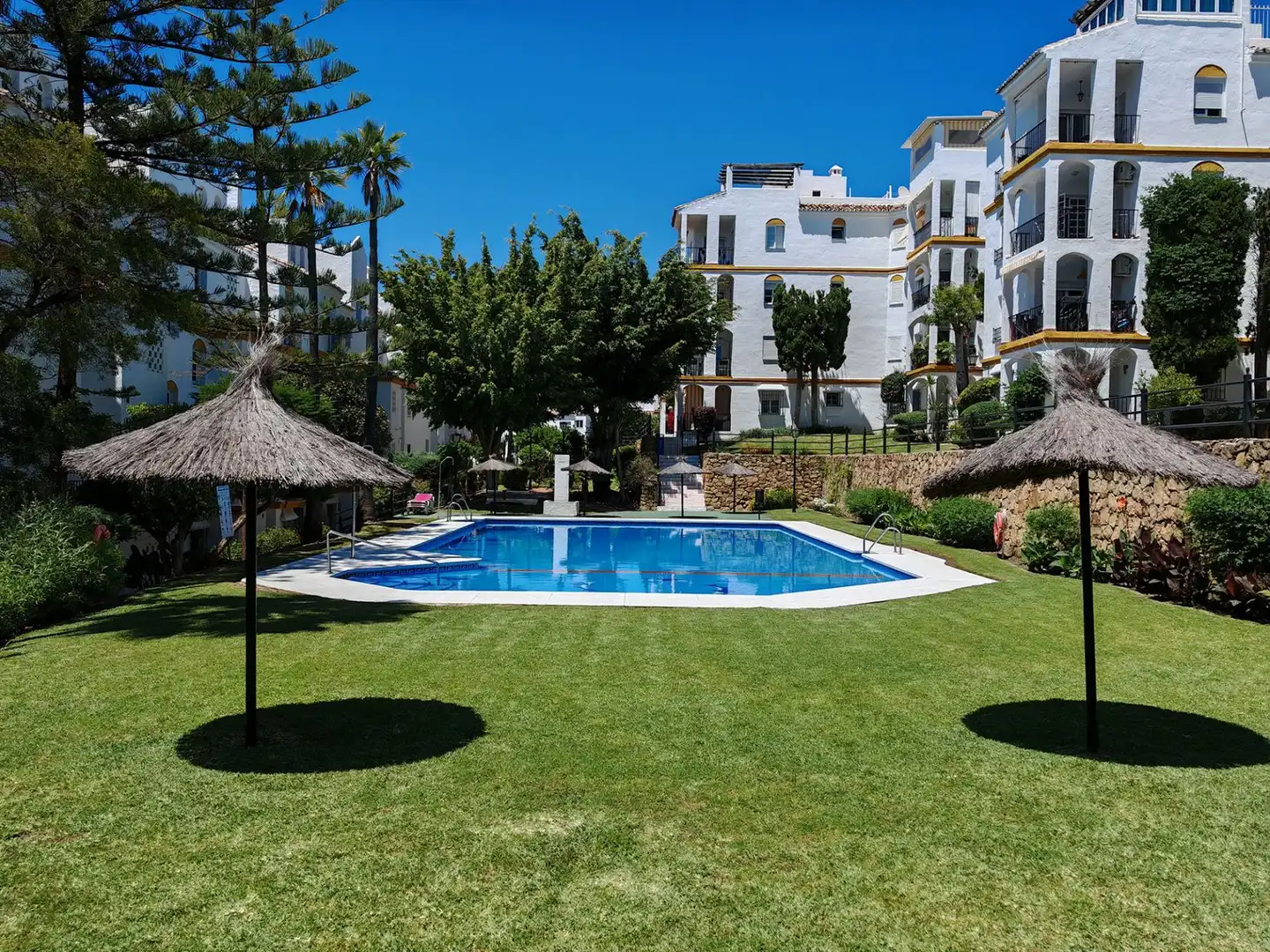 Apartment with pool for sale in Avenida del Coral 42, imagen 25