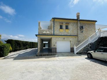 Xalet amb piscina en venda a Cómpeta