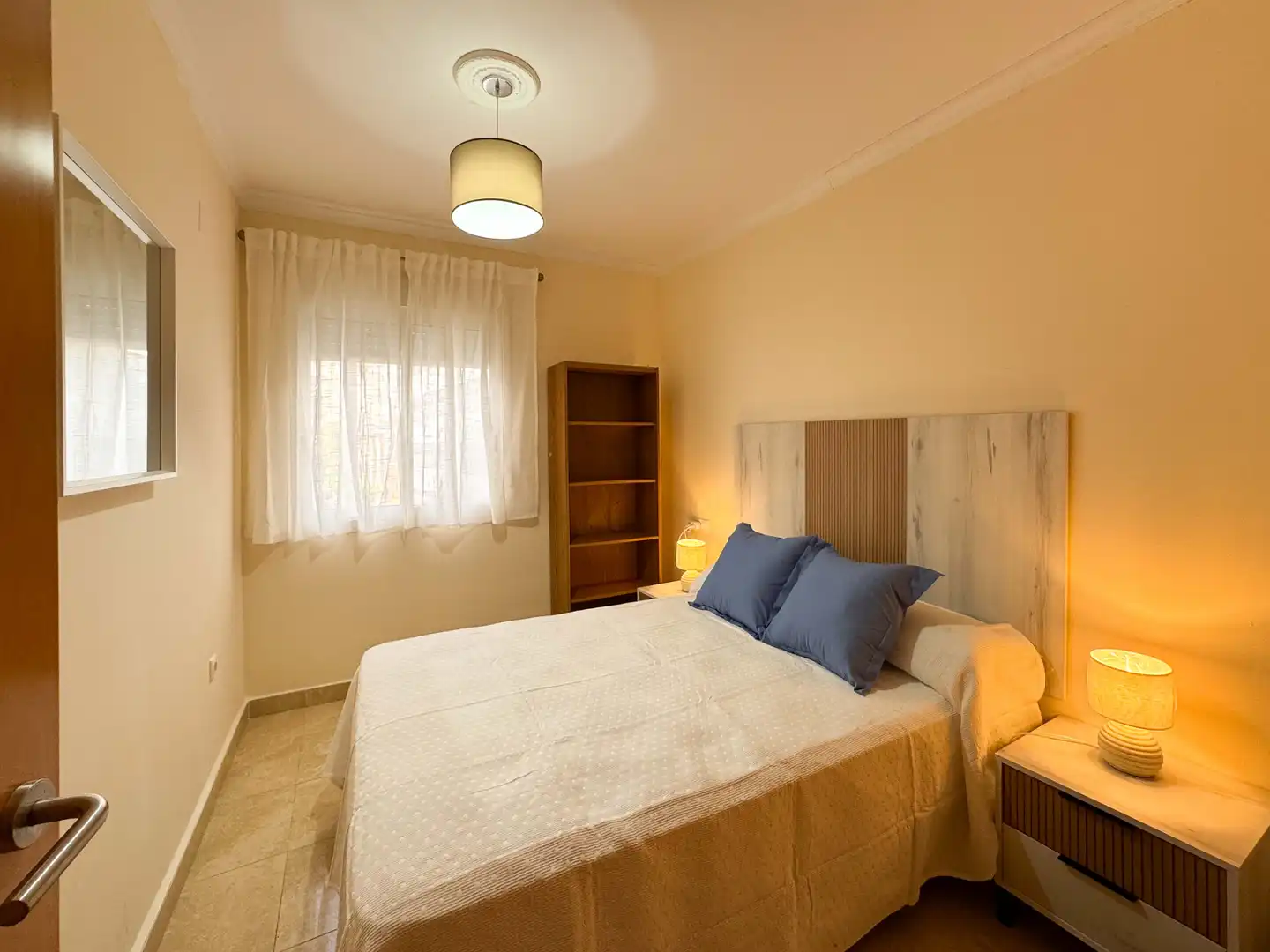 Bedroom of Flat for rent in Dénia  with Air Conditioner, Terrace and Furnished