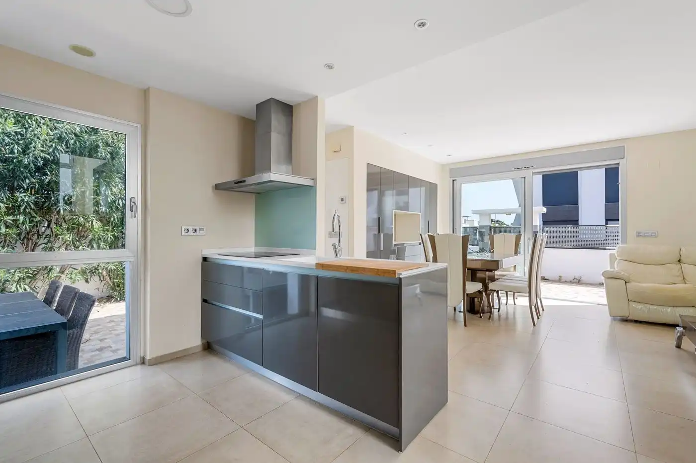 Detached house with terrace for sale in Calle Montebello, imagen 7