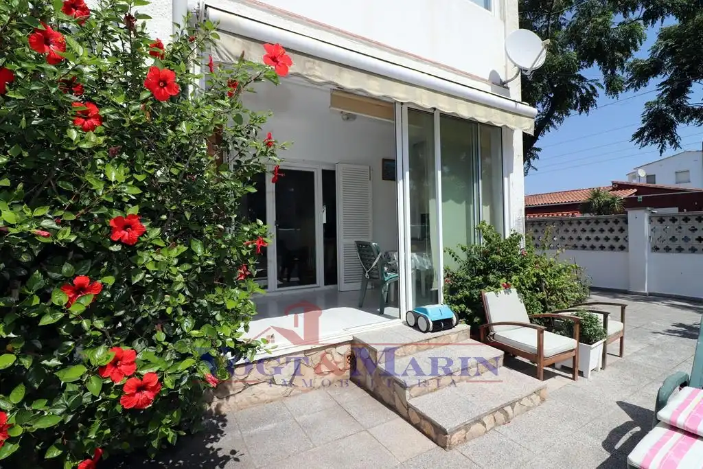 Casa con terraza en venta en Carrer Montgrí, imagen 58