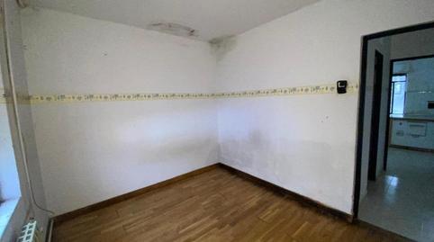 Foto 5 de Casa adosada en venda a Villamejil, León