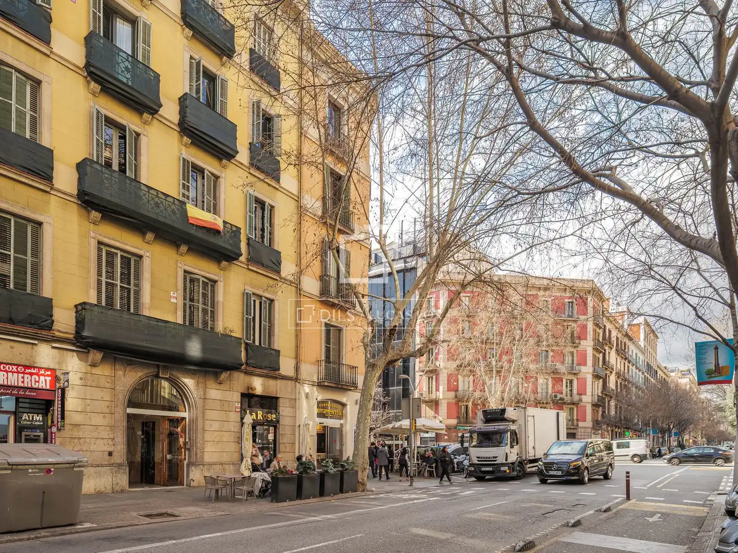Vista exterior de Pis en venda en Barcelona amb Aire condicionat, Calefacció i Parquet