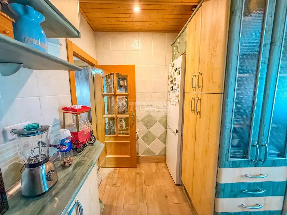Kitchen of Flat for sale in Parla  with Air Conditioner, Heating and Terrace