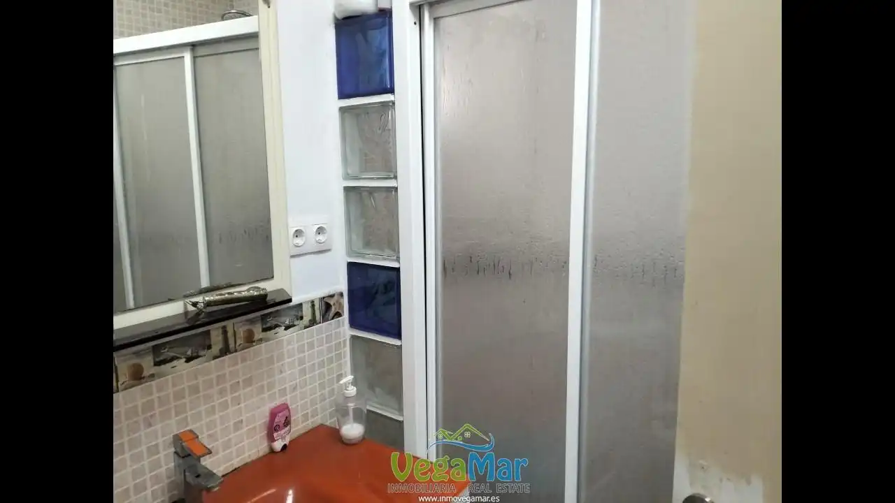 Bany de Casa o xalet en venda en Otívar