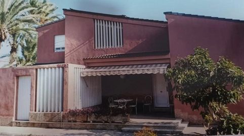 SE VENDE MAGNIFICO CHALET EN LA CARRETERA DE SANTA POLA