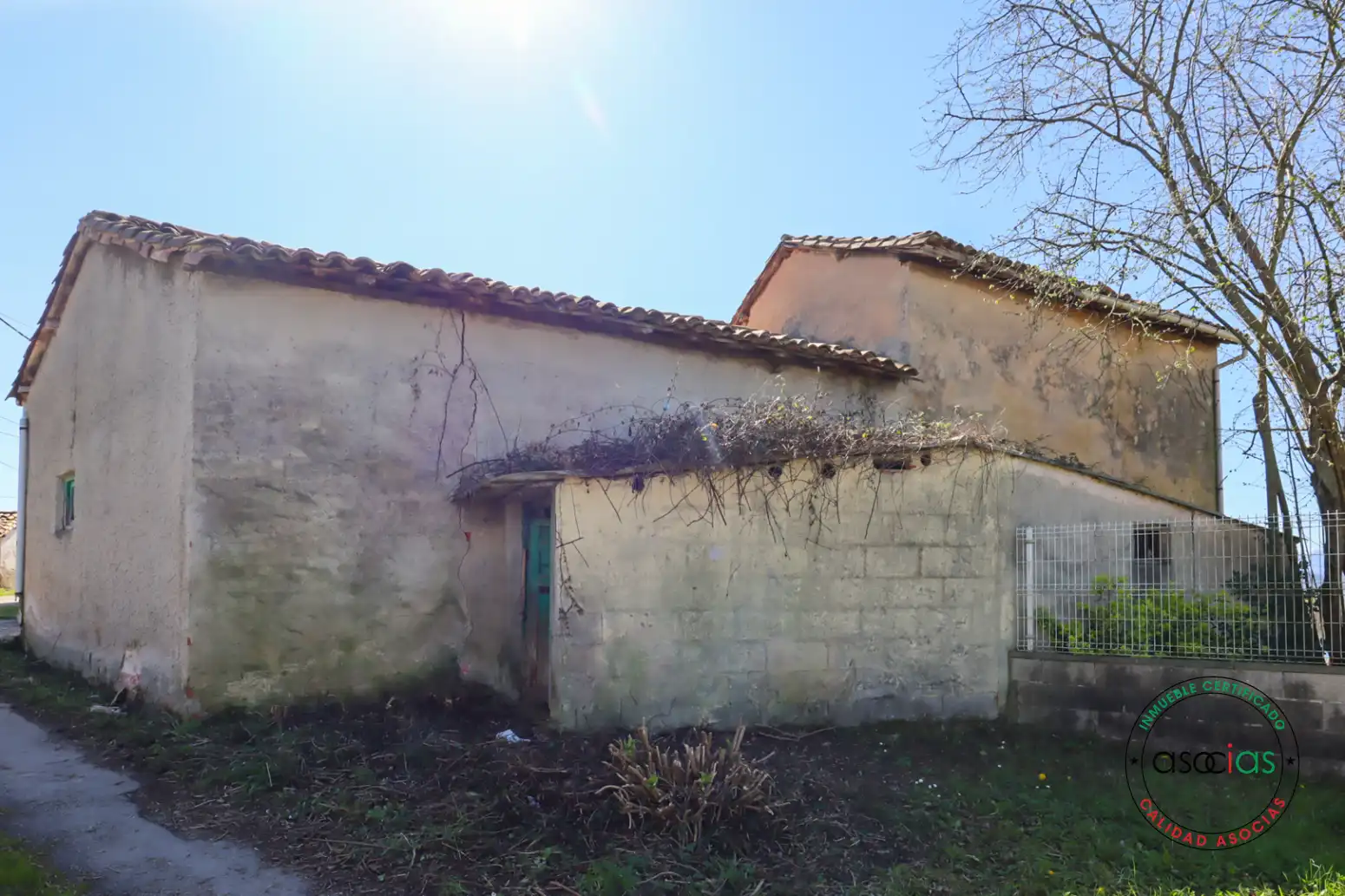 Vista exterior de Casa o xalet en venda en Siero amb Traster