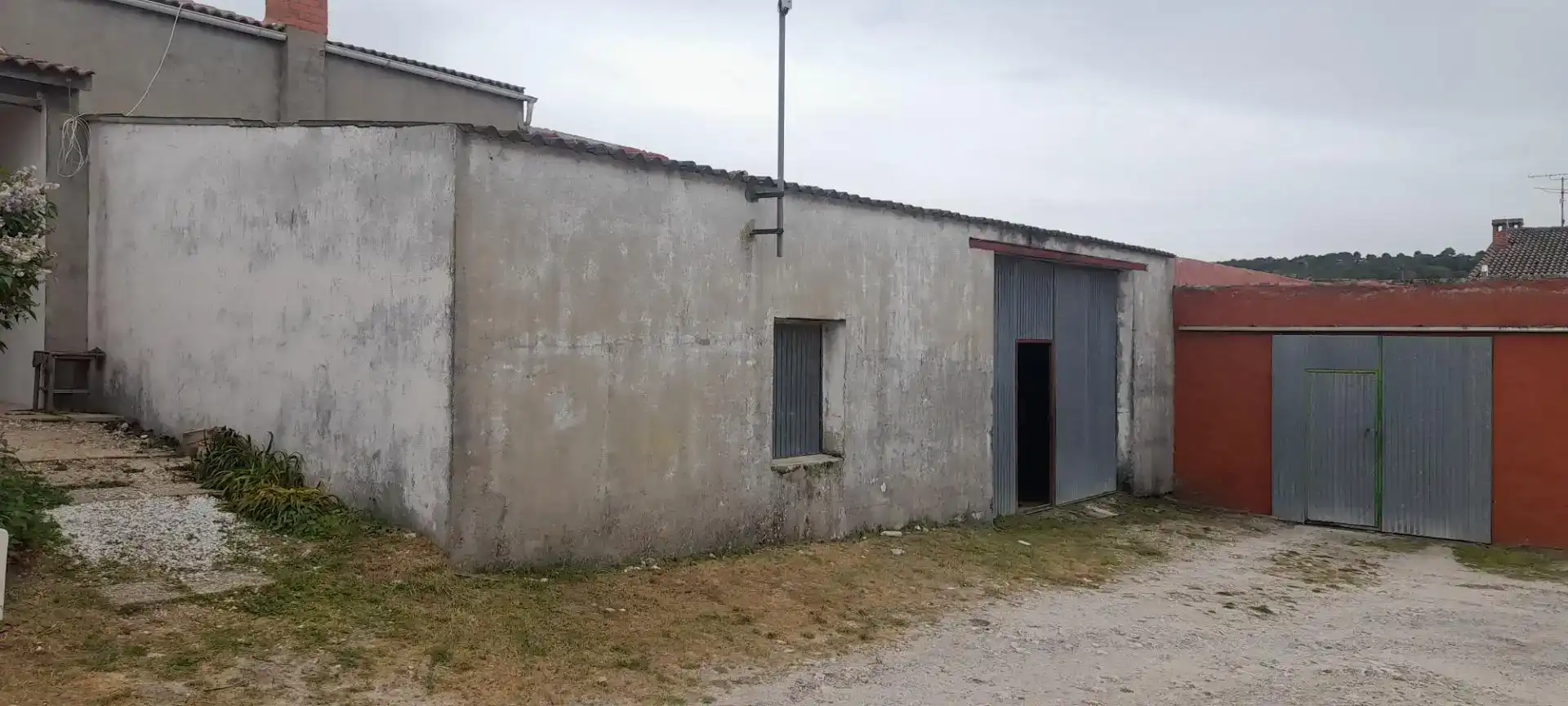 Vista exterior de Pis en venda en San Miguel del Arroyo amb Jardí privat