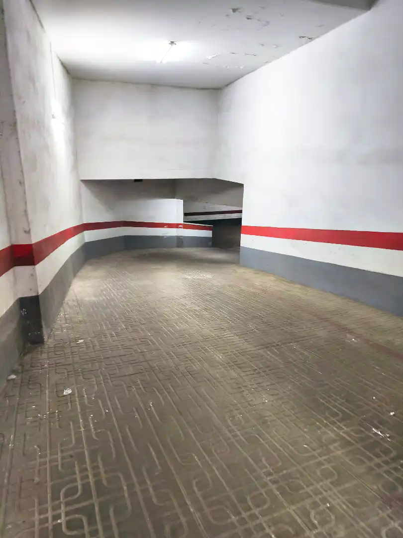 Parking de Piso en venta en Ciudad Real con Calefacción y Trastero