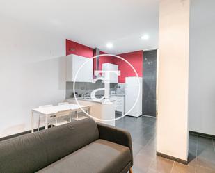Exterior view of Flat to rent in L'Hospitalet de Llobregat  with Air Conditioner