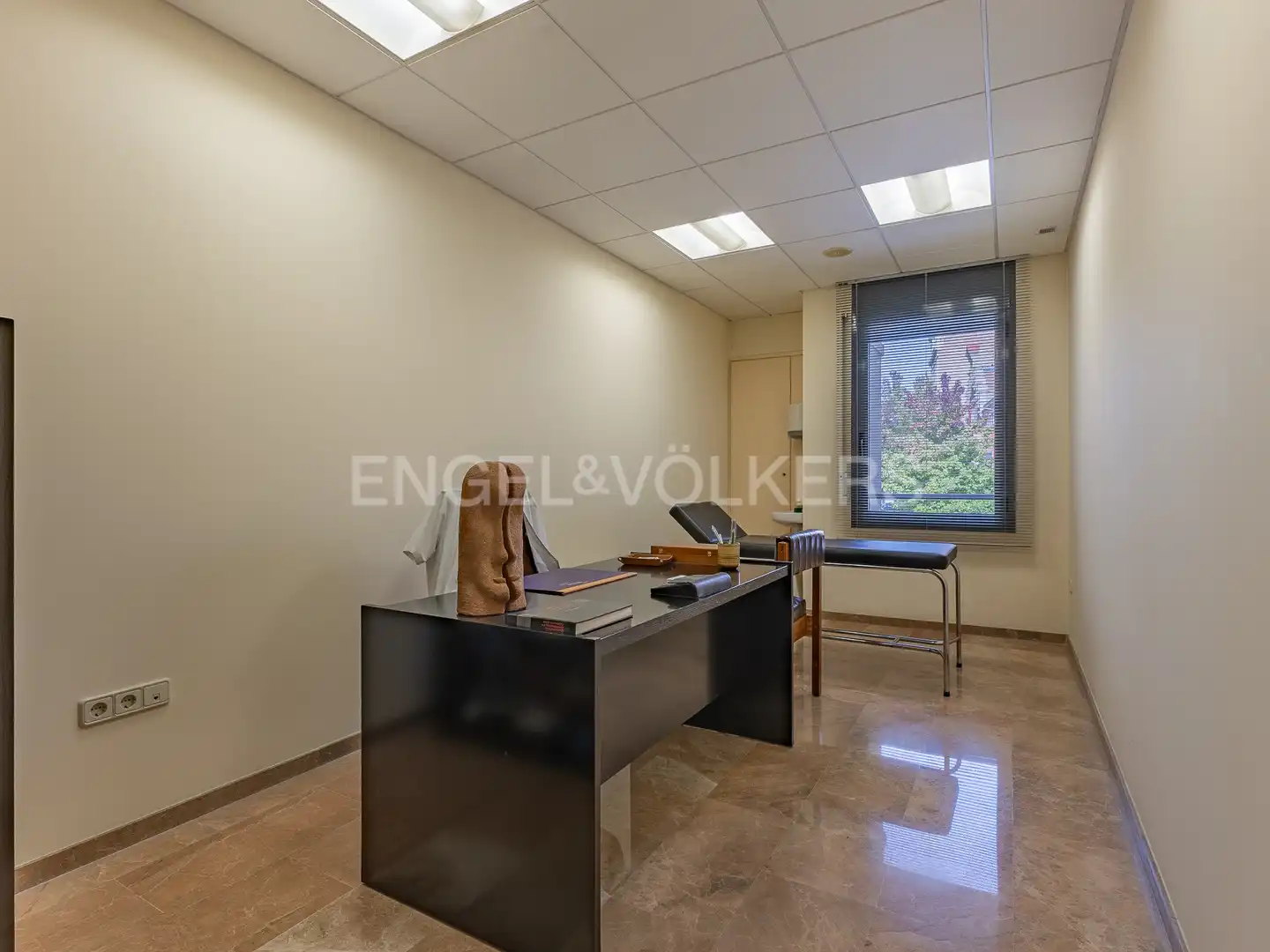 Flat for sale in Manresa  with Air Conditioner, Heating and Balcony