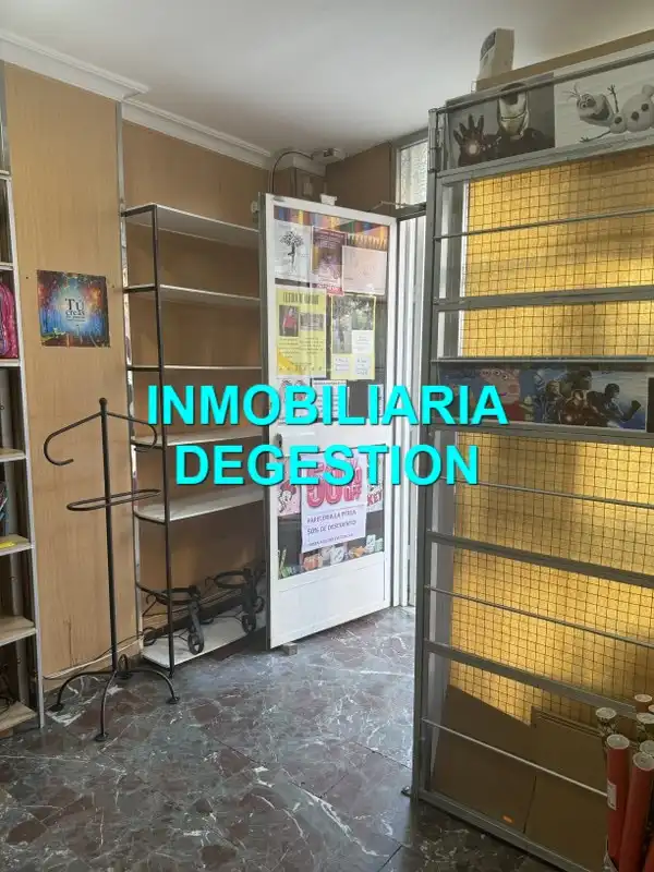 Local en traspaso en Linares con Aire acondicionado y Amueblado