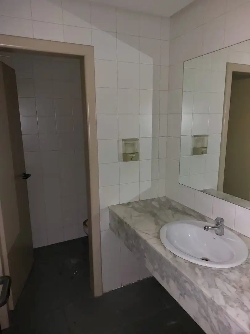 Local comercial en venda a N/A 12, imagen 9