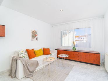Apartment mit Balkon zum Verkauf in Avenida de Rhode