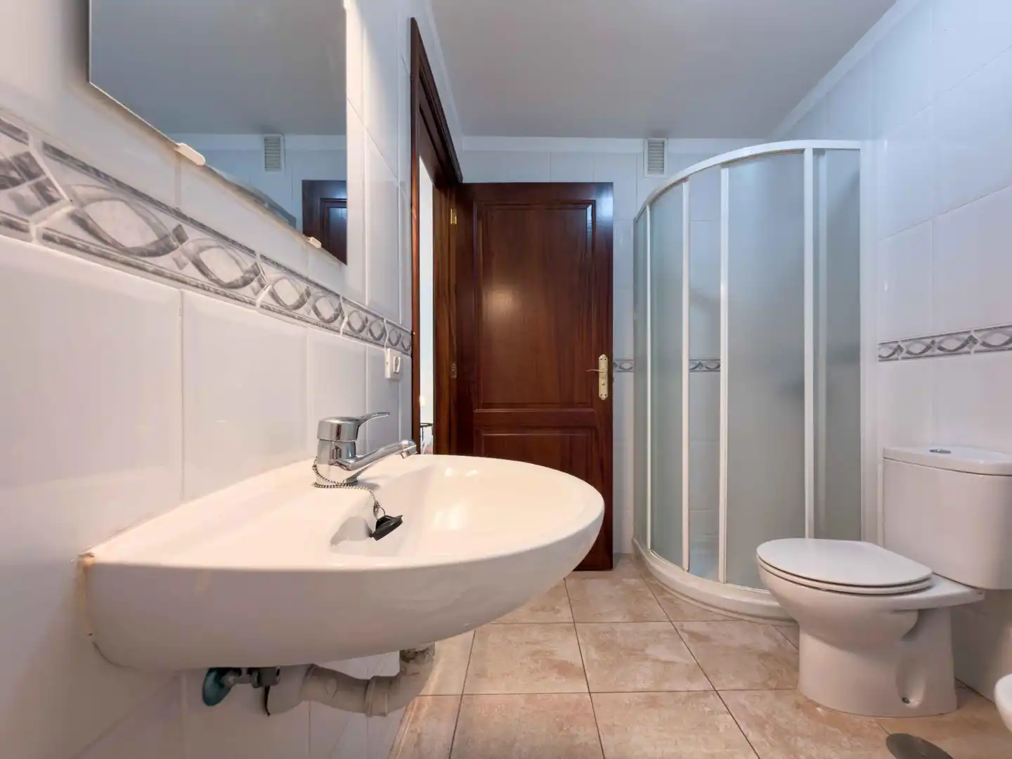 Badezimmer von Wohnung zum Verkauf in Santa Cruz de Tenerife mit Abstellraum