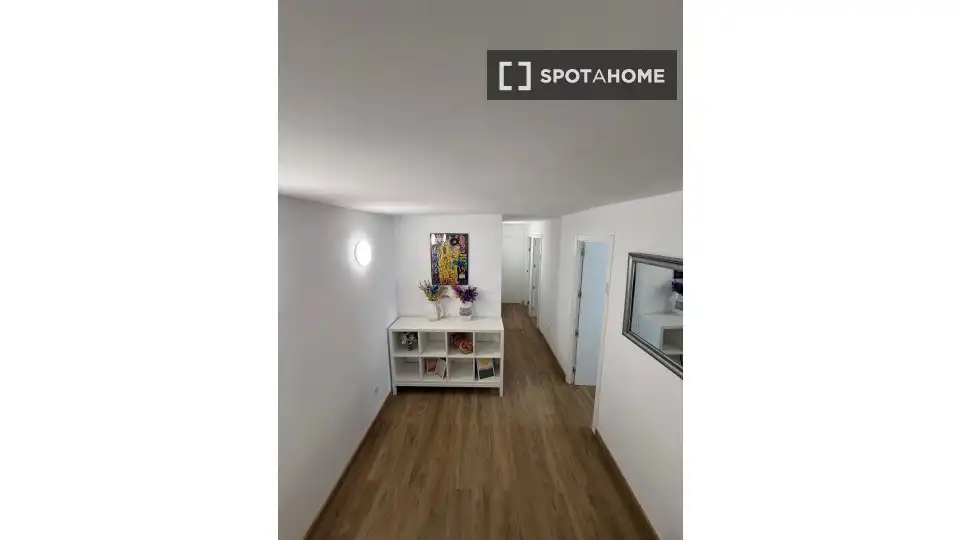Room in Lucero