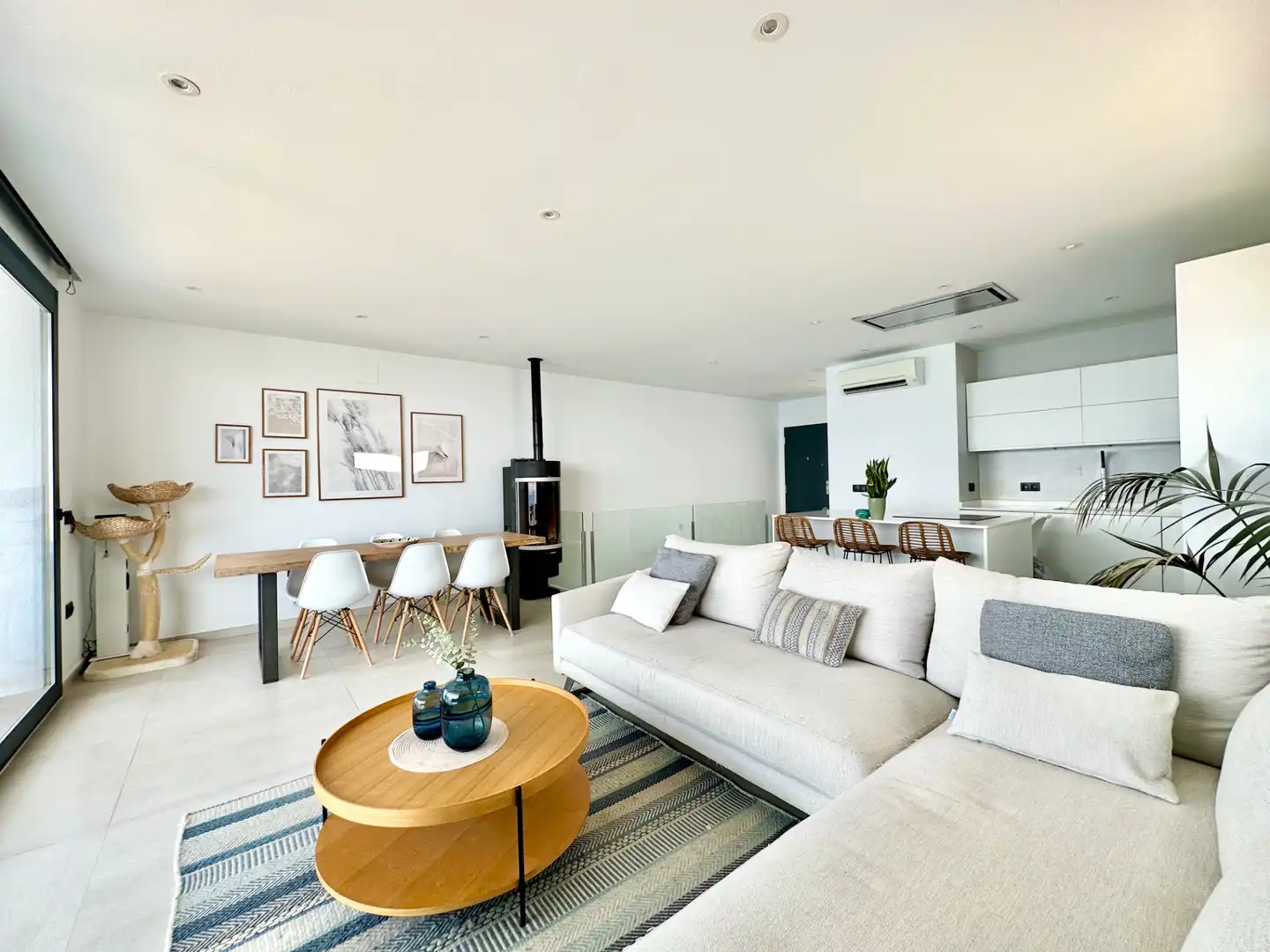 House with terrace for sale in Carrer d'Antoni Canals, imagen 16
