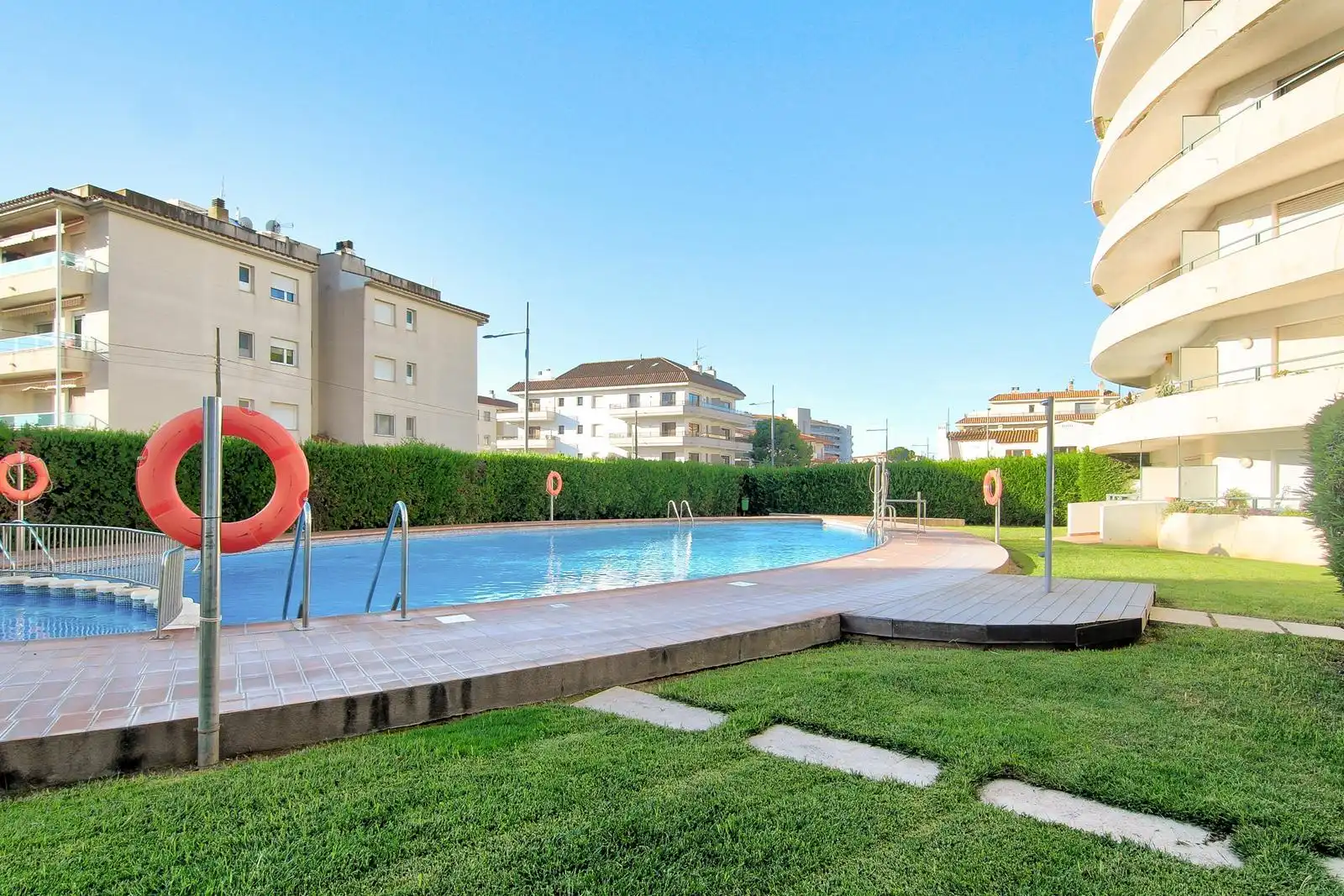 Piscina de Estudi en venda en L'Estartit