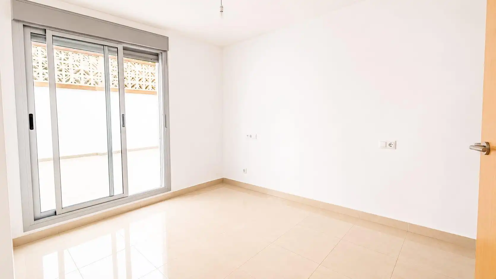 Piso con ascensor en venta en Montserrat, imagen 3