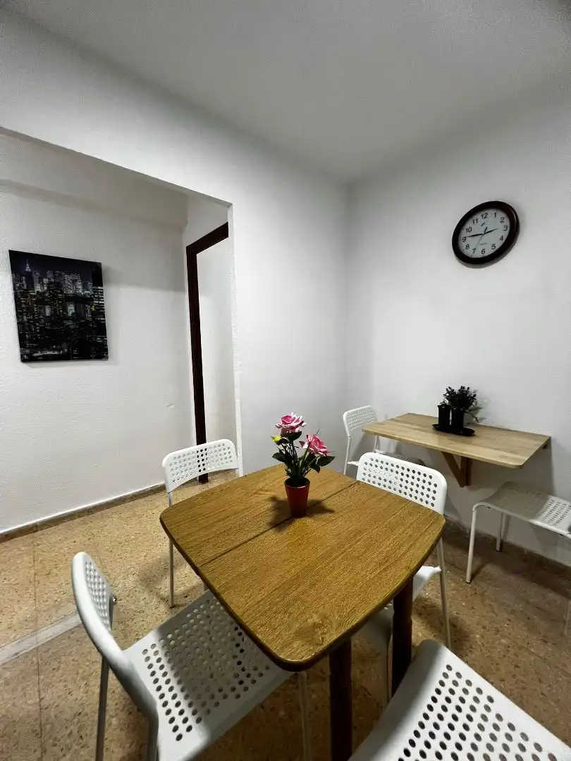 Dining room of Flat for share in Rascanya