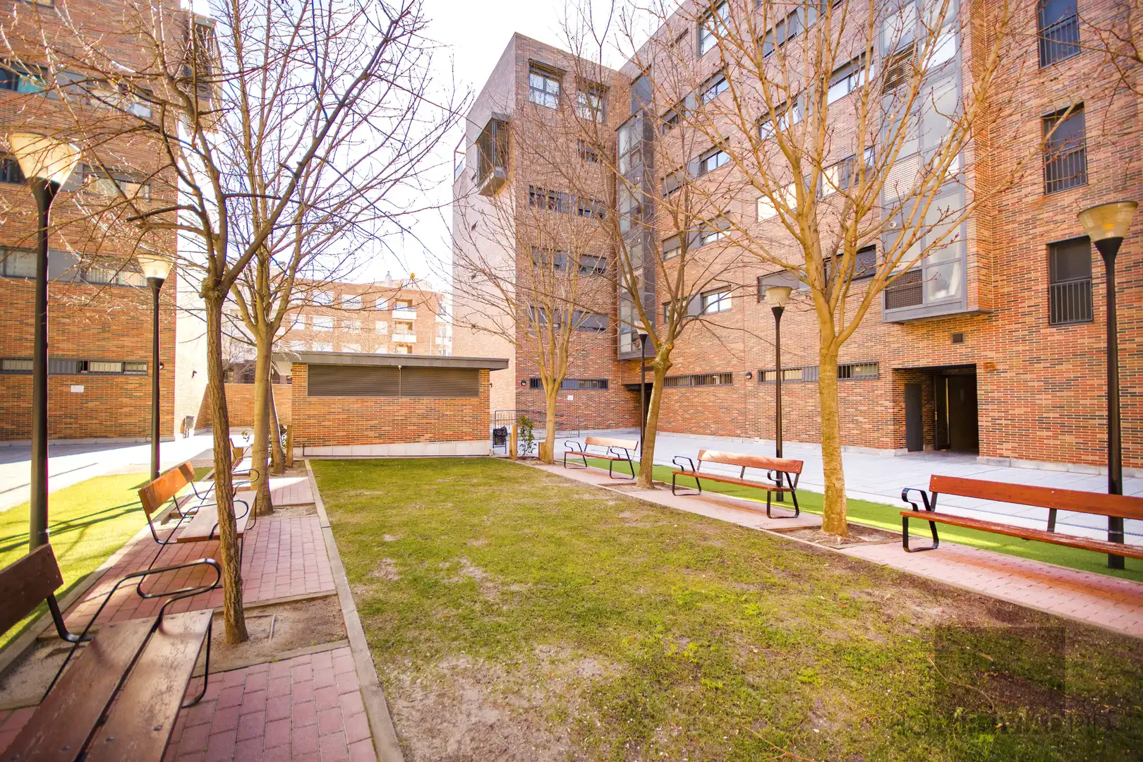 Außenansicht von Dachboden zum Verkauf in Madrid mit Klimaanlage, Heizung und Parkett