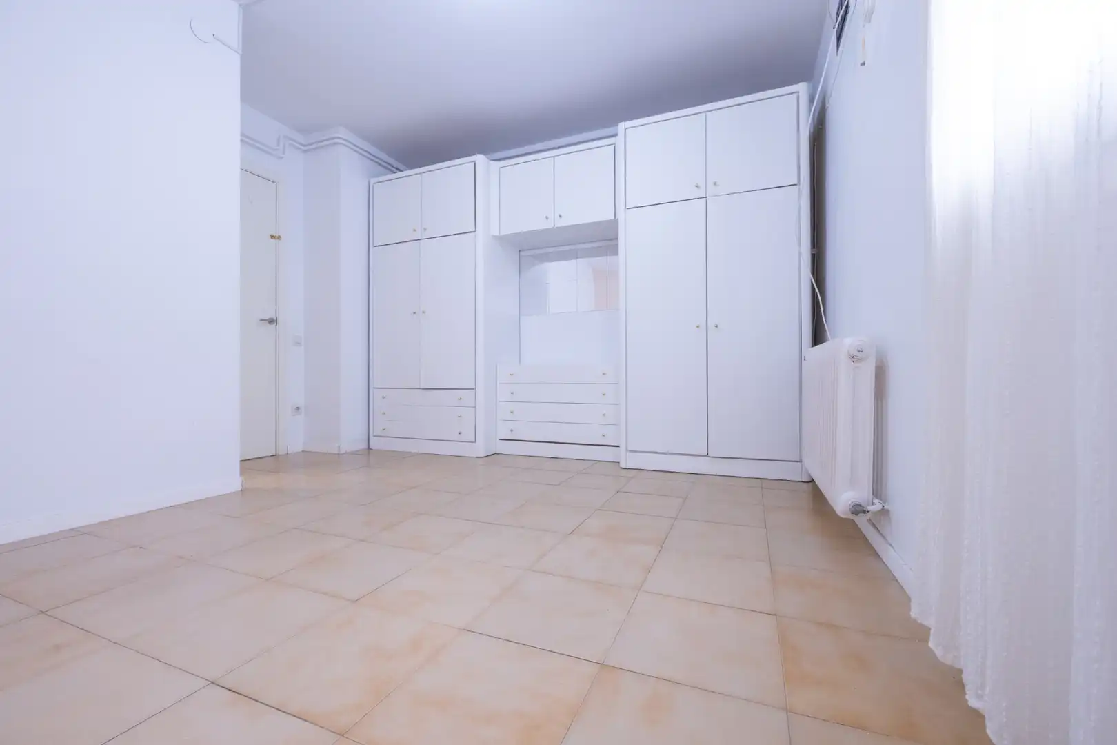 Habitación de Piso en venta en Vic con Calefacción y Trastero