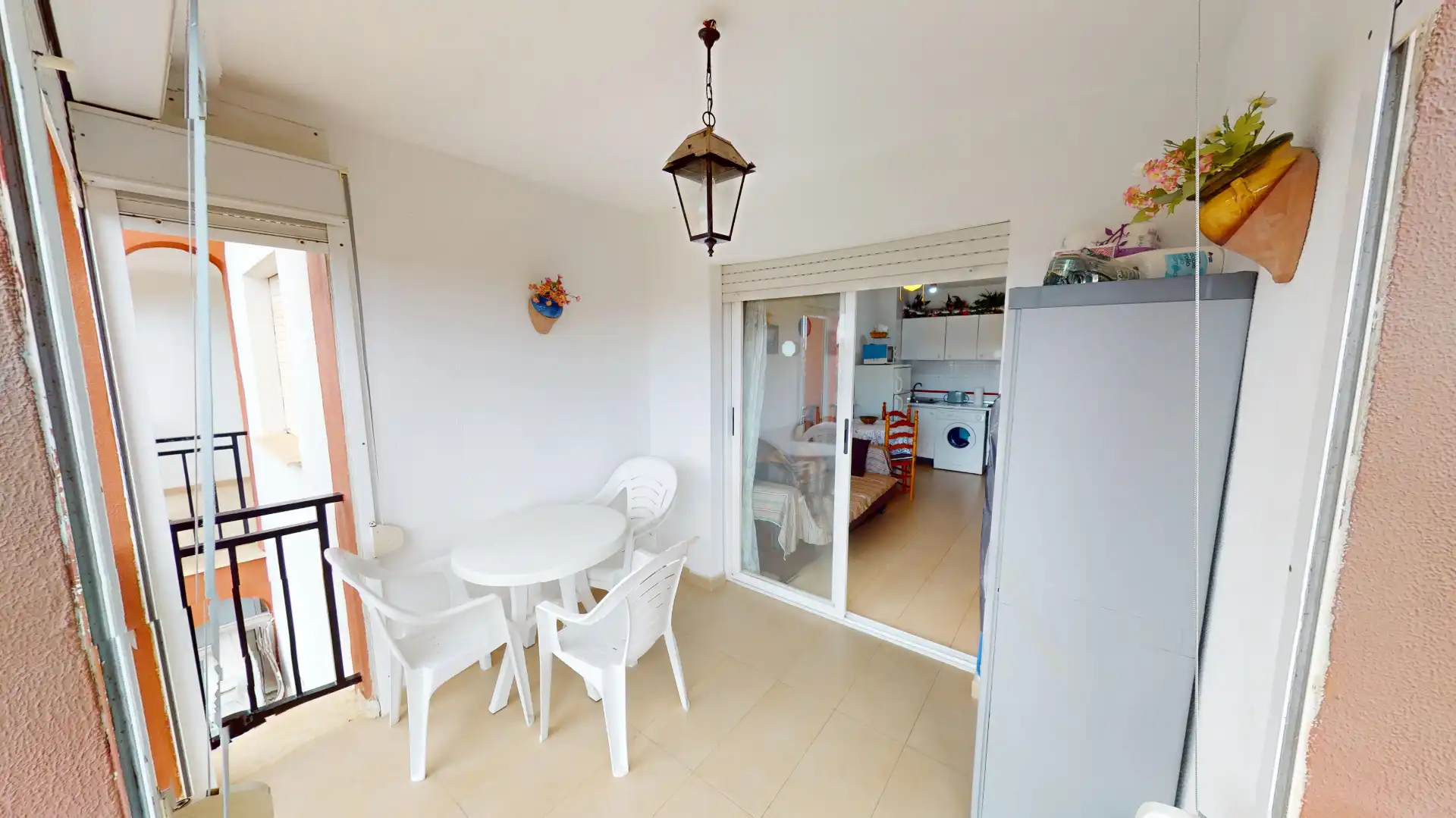 Terraza de Piso en venta en Torrevieja con Terraza, Amueblado y Lavadora