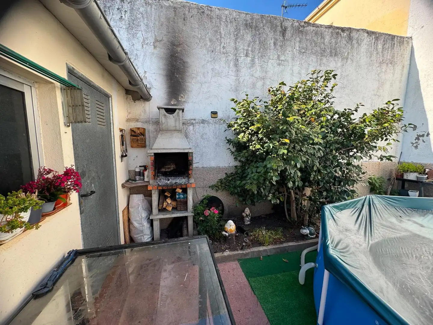 Garden of Detached homes for sale in Carracedelo  with Heating, Storage room and Furnished