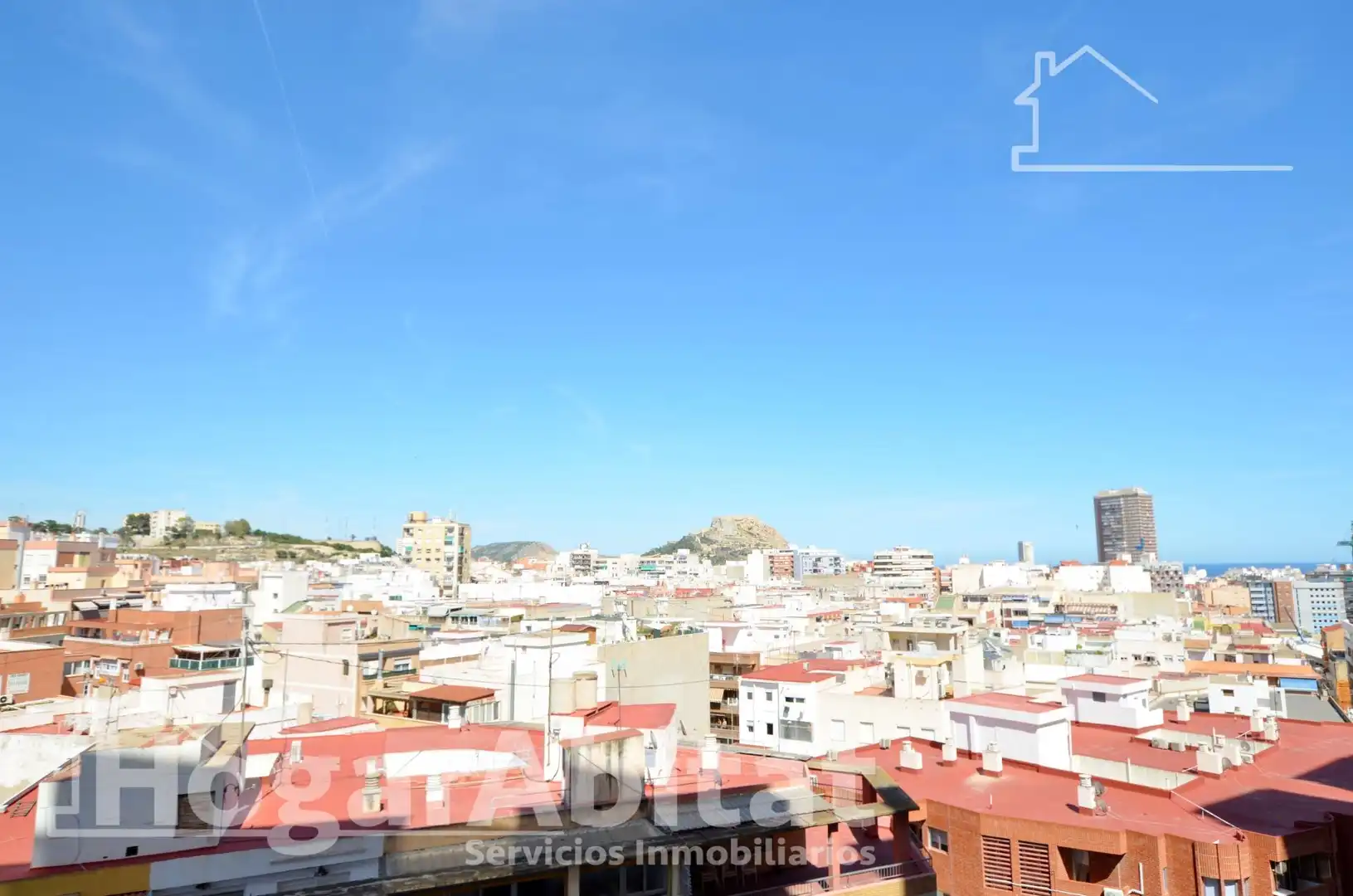 Außenansicht von Wohnung zum Verkauf in Alicante / Alacant mit Klimaanlage, Heizung und Terrasse