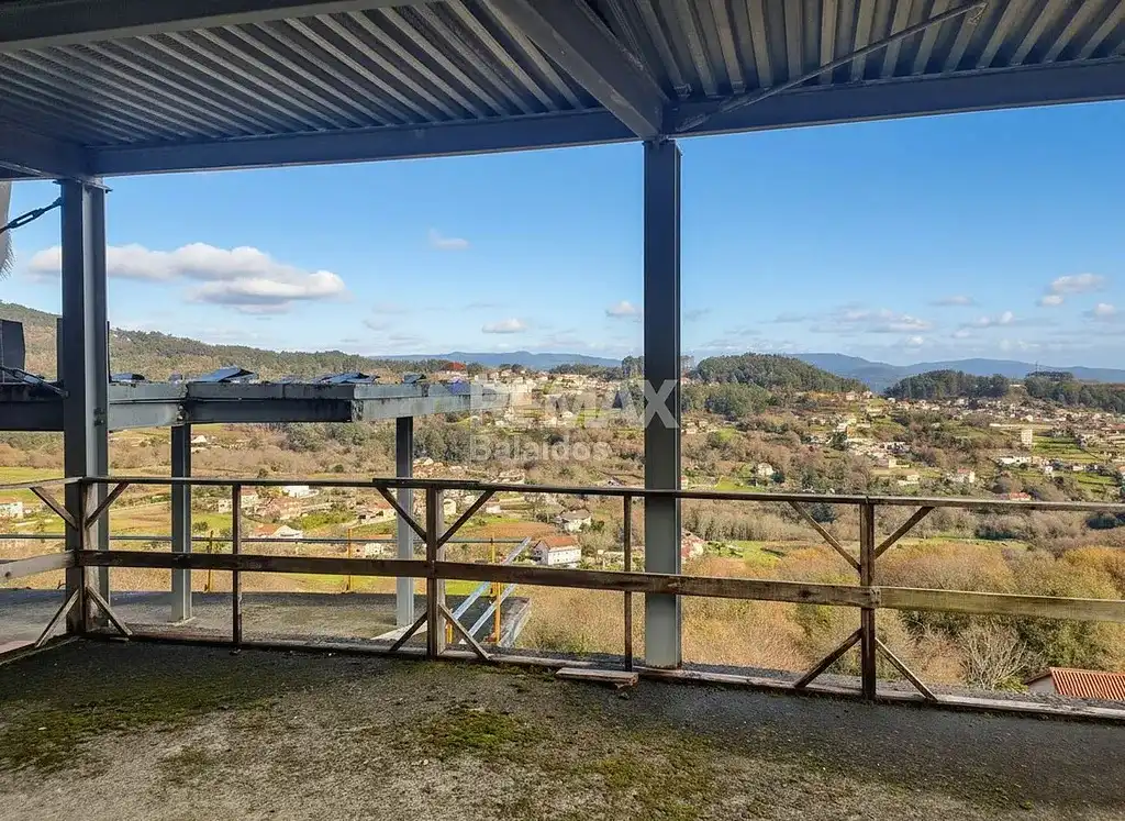 Terrassa de Casa o xalet en venda en Vilaboa amb Jardí privat, Terrassa i Traster