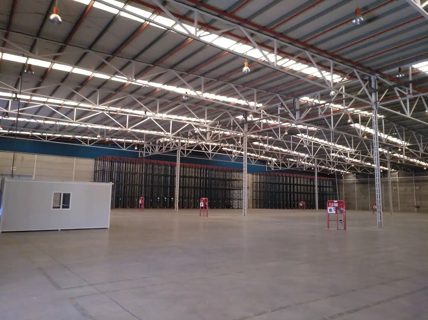 Nave industrial in affitto a Calle Foro