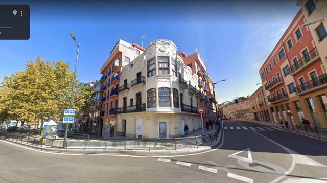 Local comercial en Alquiler en Ronda de la Feria, 1 en San Lázaro